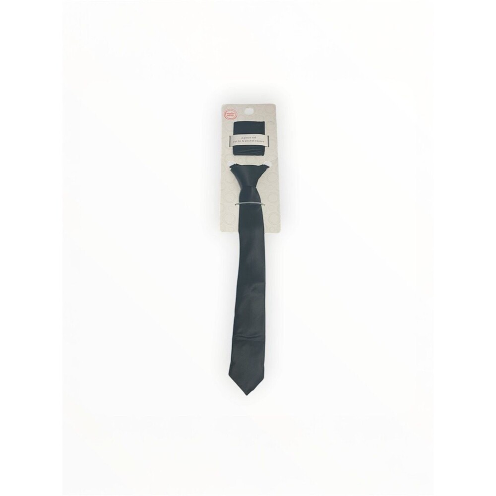 NWT Boys Black Tie and Pocket Square Set